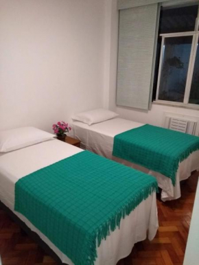 Ipanema - Apartamento para 6 pessoas a 100 m da praia